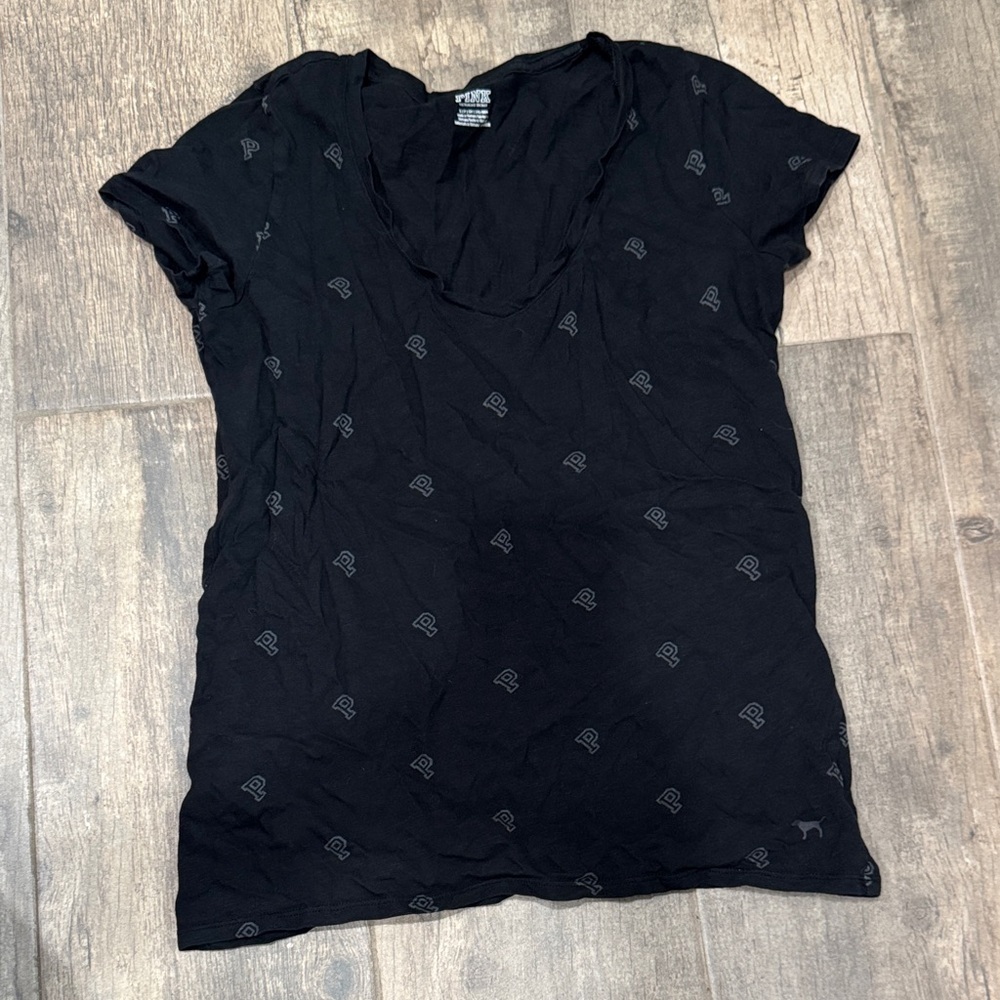 PINK Victoria's Secret Black Graphic Tee